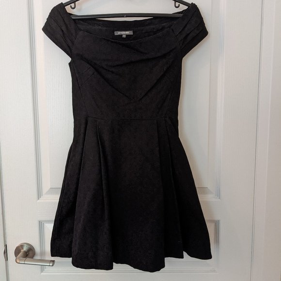 Modcloth Emily Fin Delilah Kettle Corn Dress Black - Picture 2 of 3